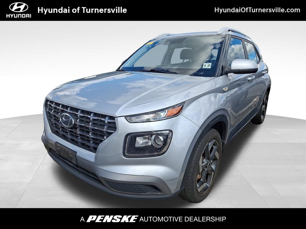 Thumbnail: 2022 Hyundai Venue - 1