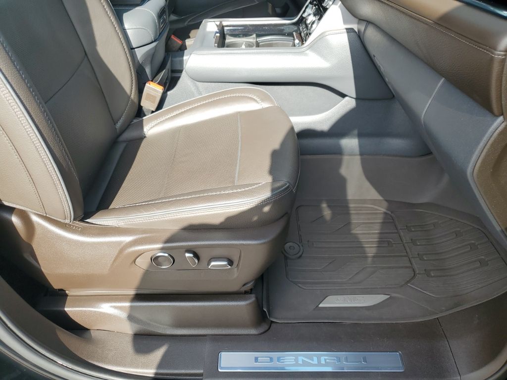 Used Car 2023 Gmc Yukon Xl  Denali For Sale Under $70,000 In Austin, Texas