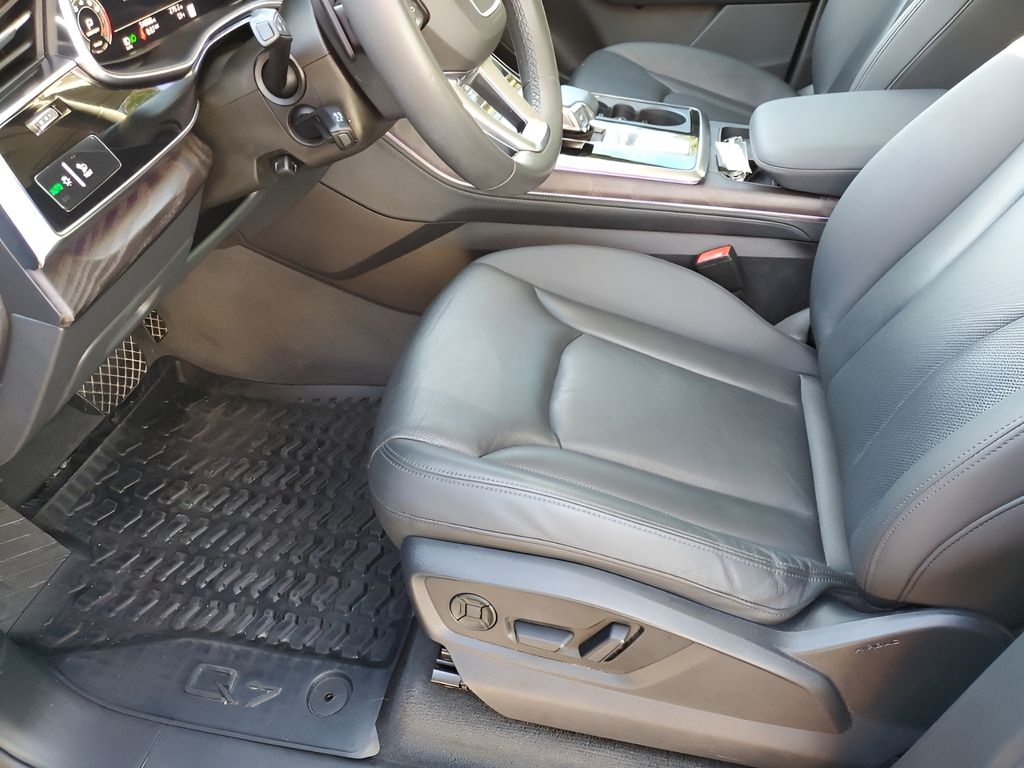 Used Car 2021 Audi Q7  55 Prestige For Sale Under $40,000 In Austin, Texas