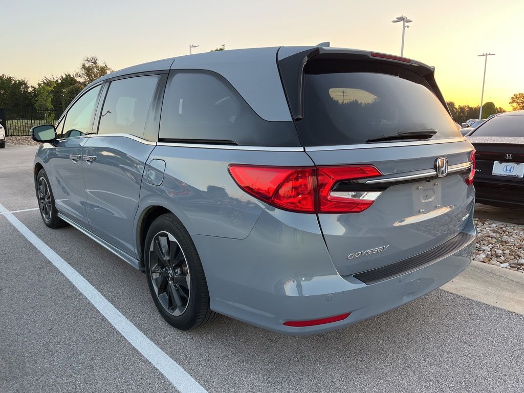 Thumbnail: 2023 Honda Odyssey - 4