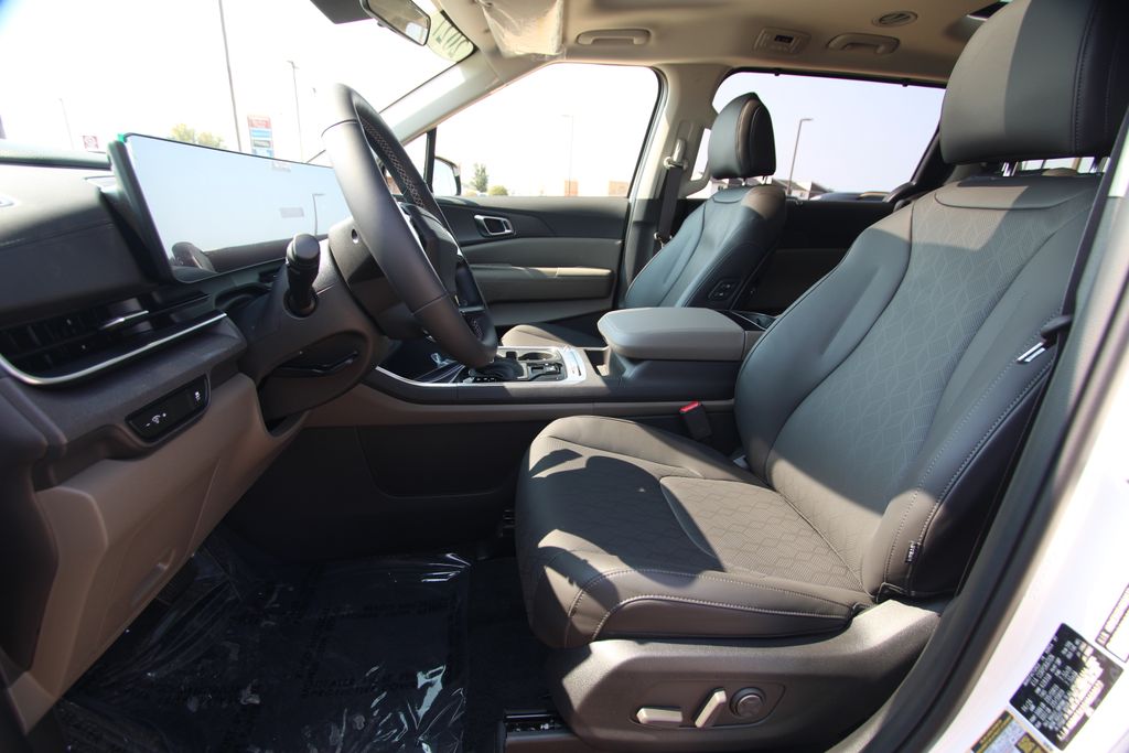 New 2027 Kia Carnival MPV Van