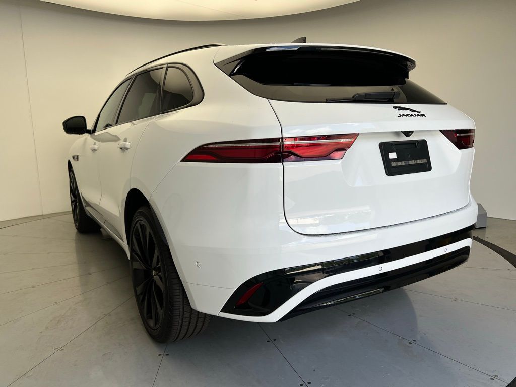 Thumbnail: 2025 Jaguar F-Pace - 4