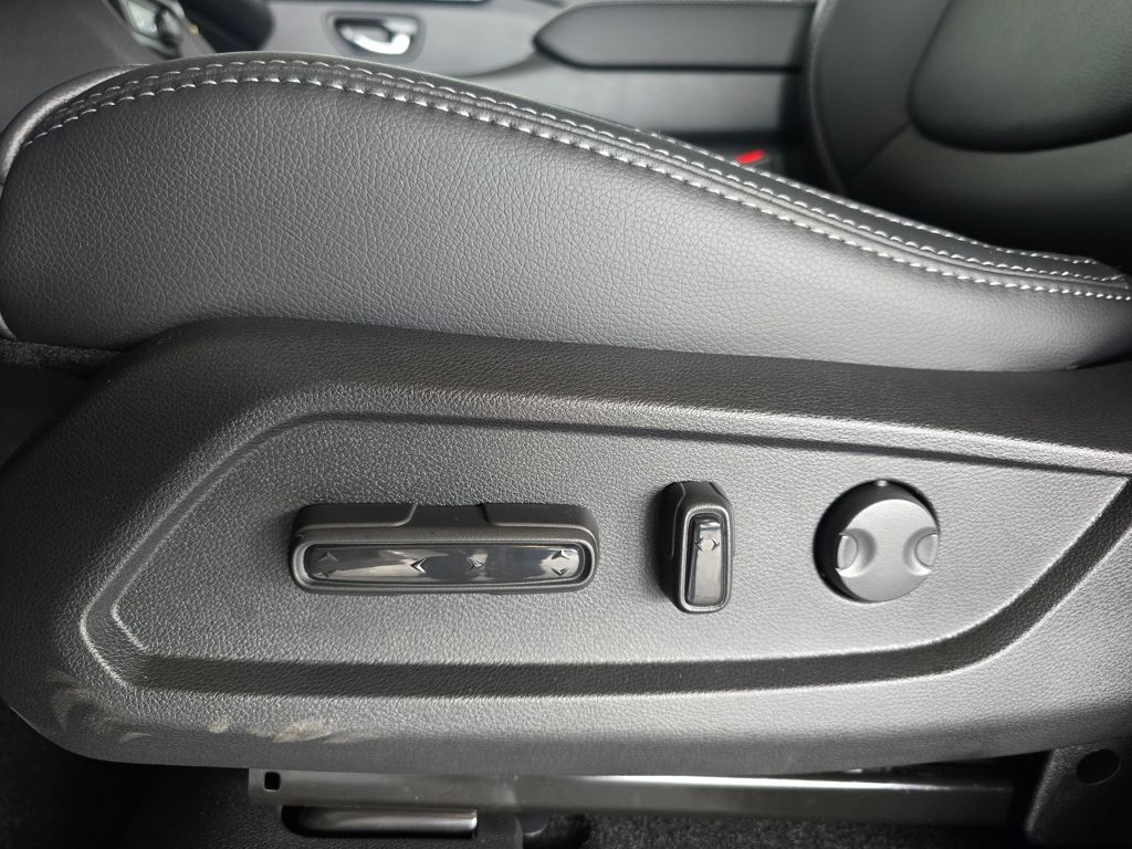 Thumbnail: 2026 Honda Passport - 11