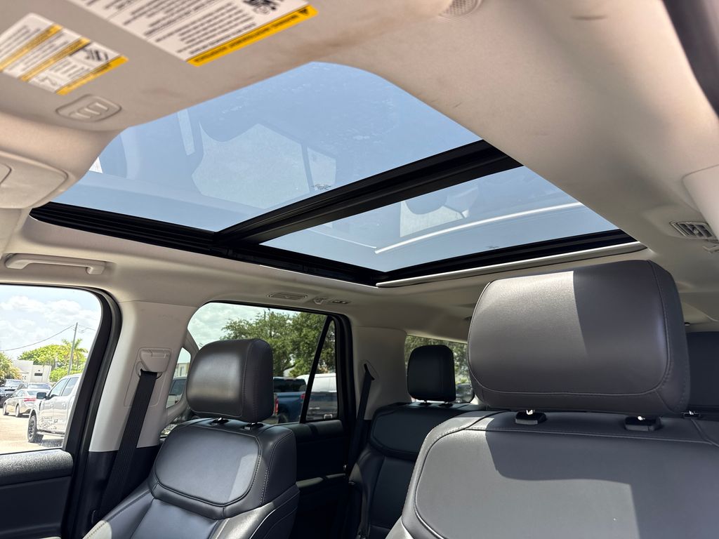 Certified Used 2025 Gray Ford Active image 9
