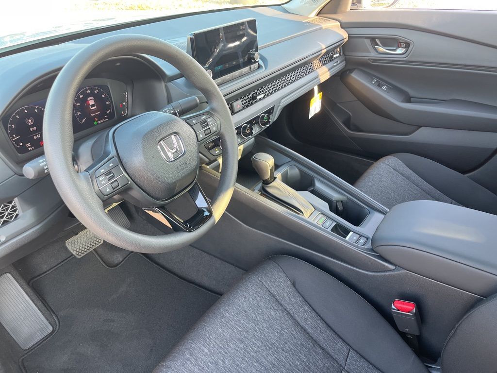 Thumbnail: 2025 Honda Accord - 10