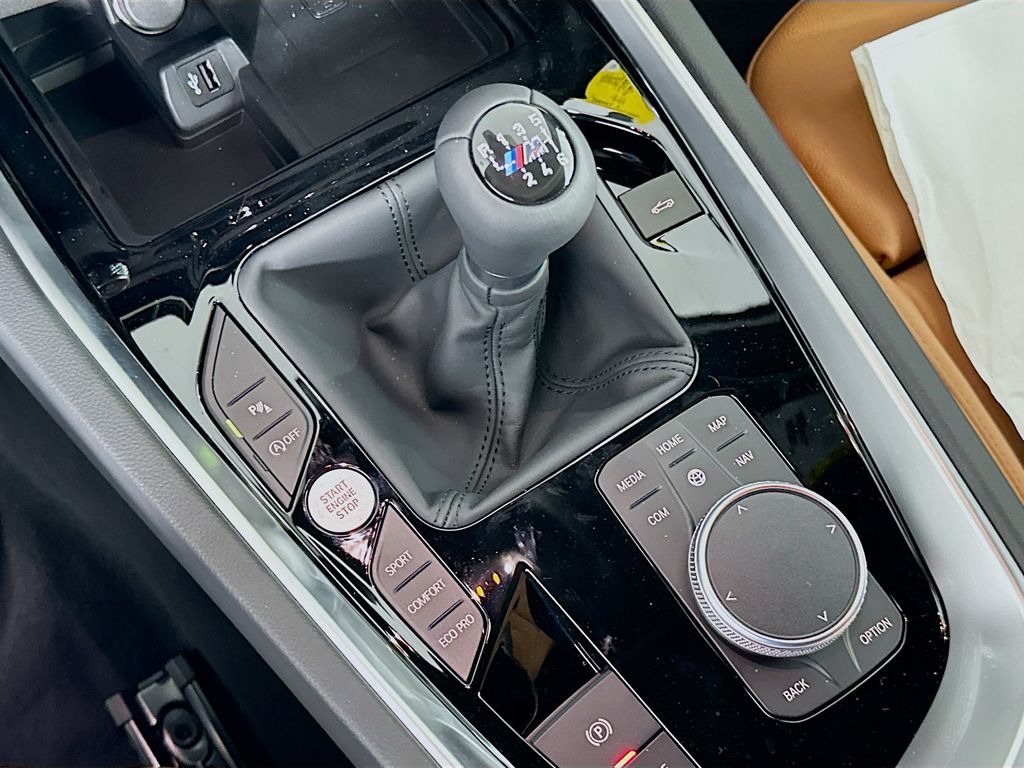 2026 BMW Z4 M40i 15