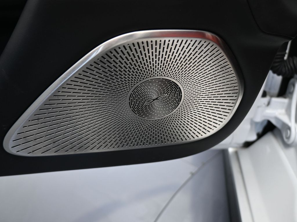 Used 2022 White Mercedes-Benz SL 63 AMG® image 15