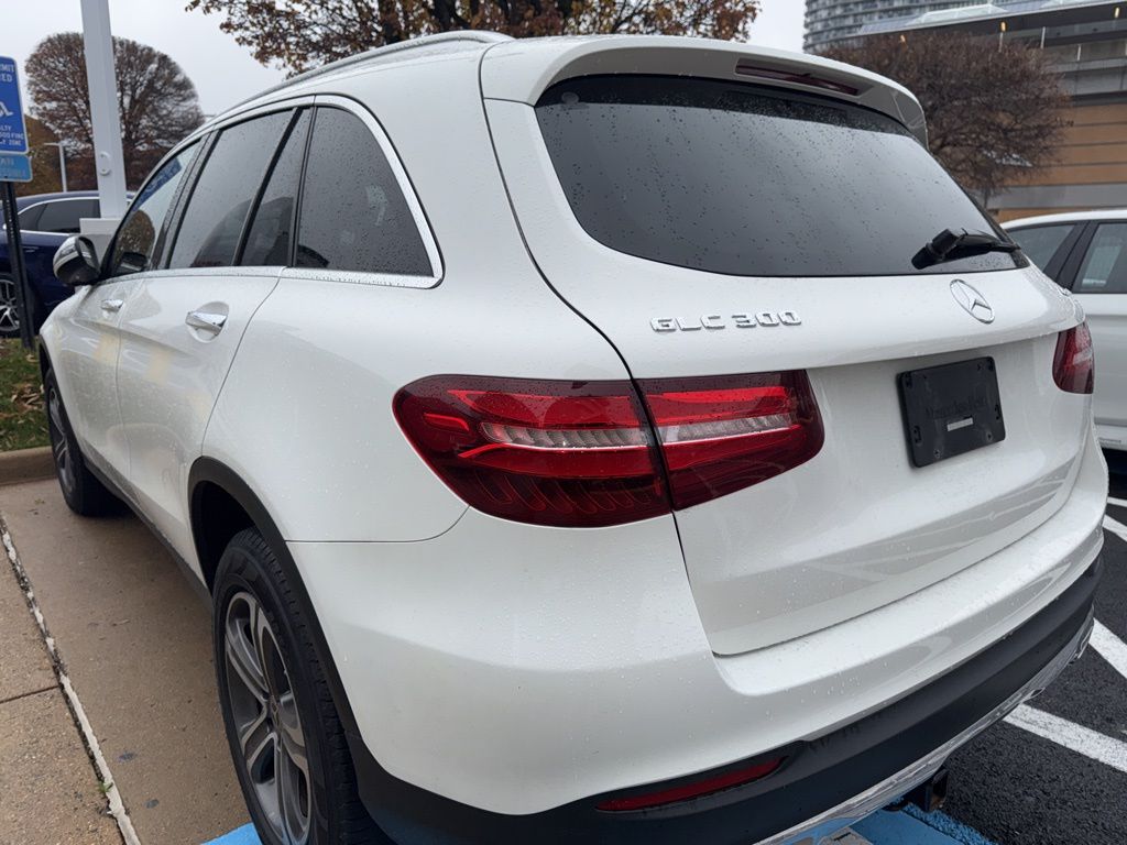 Thumbnail: 2018 Mercedes-Benz GLC - 5