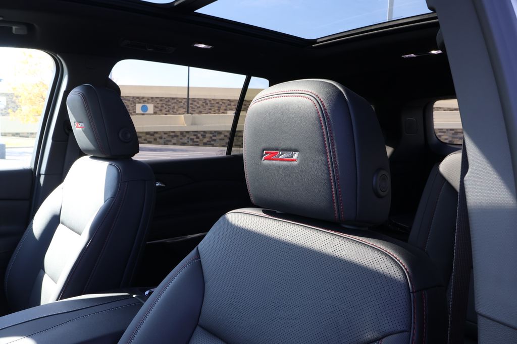 Thumbnail: 2026 Chevrolet Traverse - 15