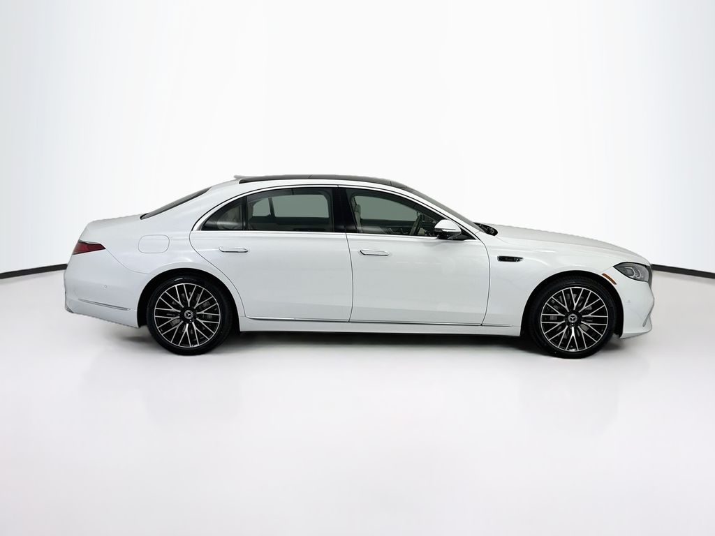 Thumbnail: 2027 Mercedes-Benz S-Class - 4
