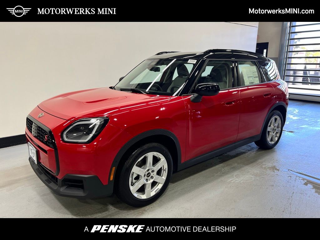 2025 MINI Cooper Countryman Base -
                Golden Valley, MN