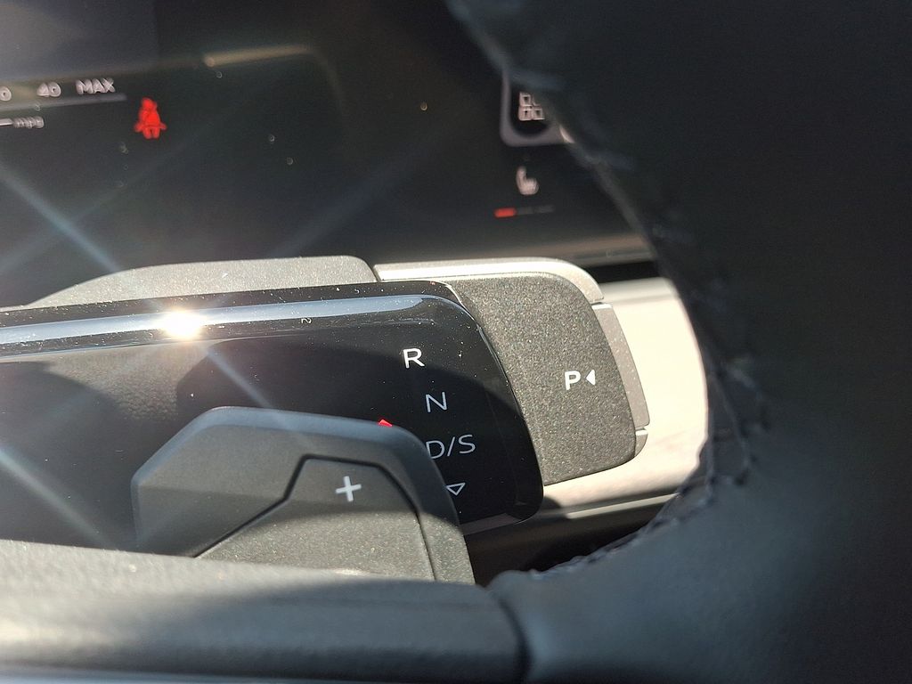 Thumbnail: 2026 Audi Q3 - 13