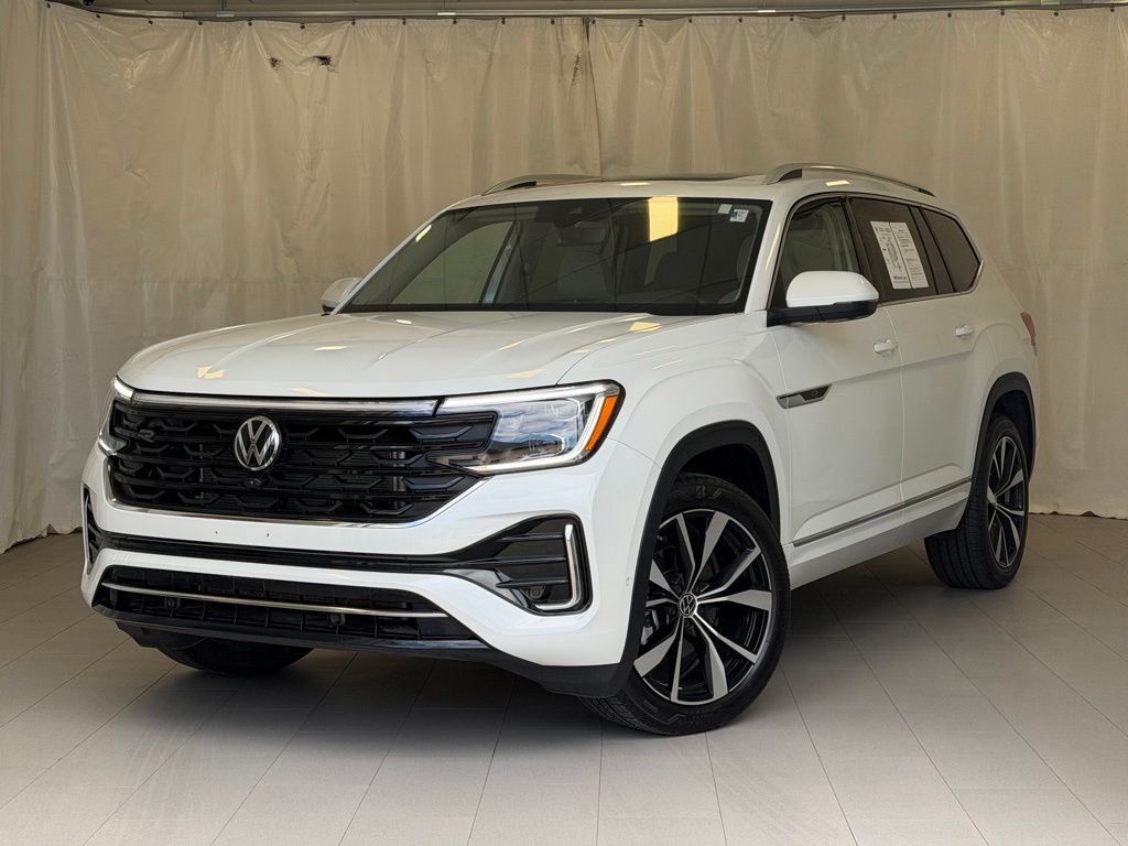 Opal White 2026 Volkswagen Atlas SEL Premium R-Line 4Motion SUV / Crossover All-Wheel Drive 8-Speed Automatic