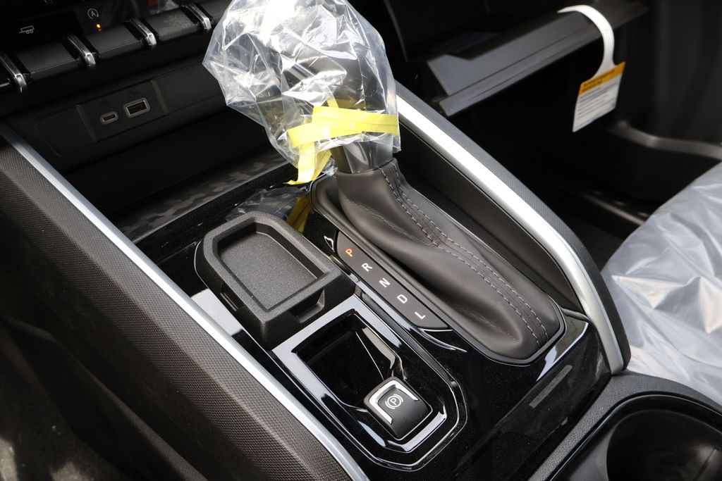2025 Chevrolet Colorado LT 28