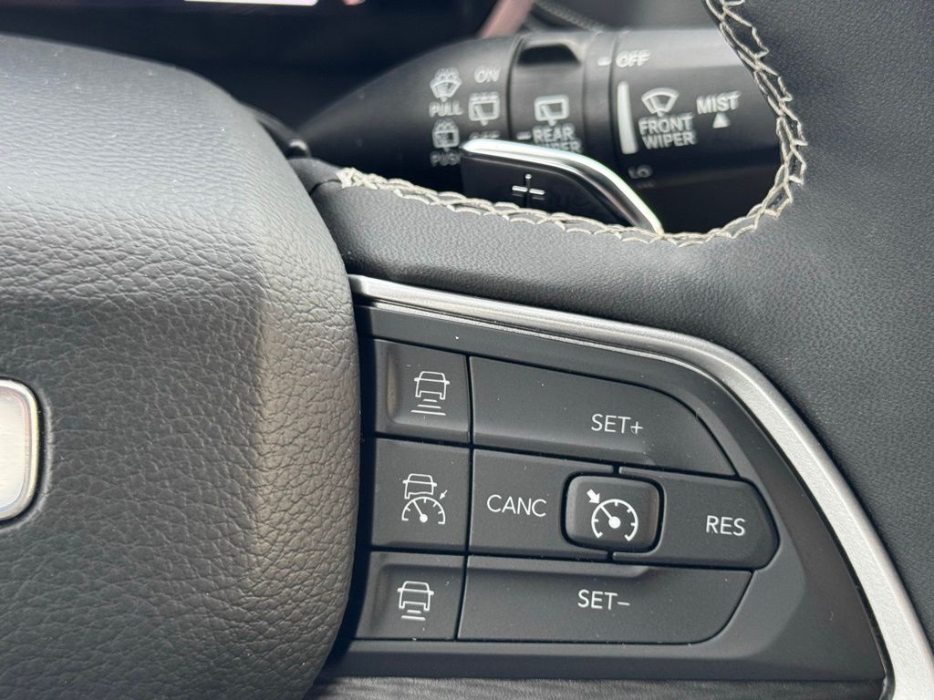 JeepGrand Cherokee L10