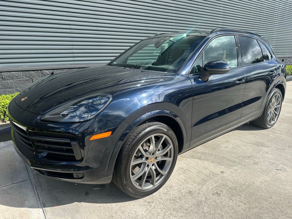 Thumbnail: 2023 Porsche Cayenne - 7