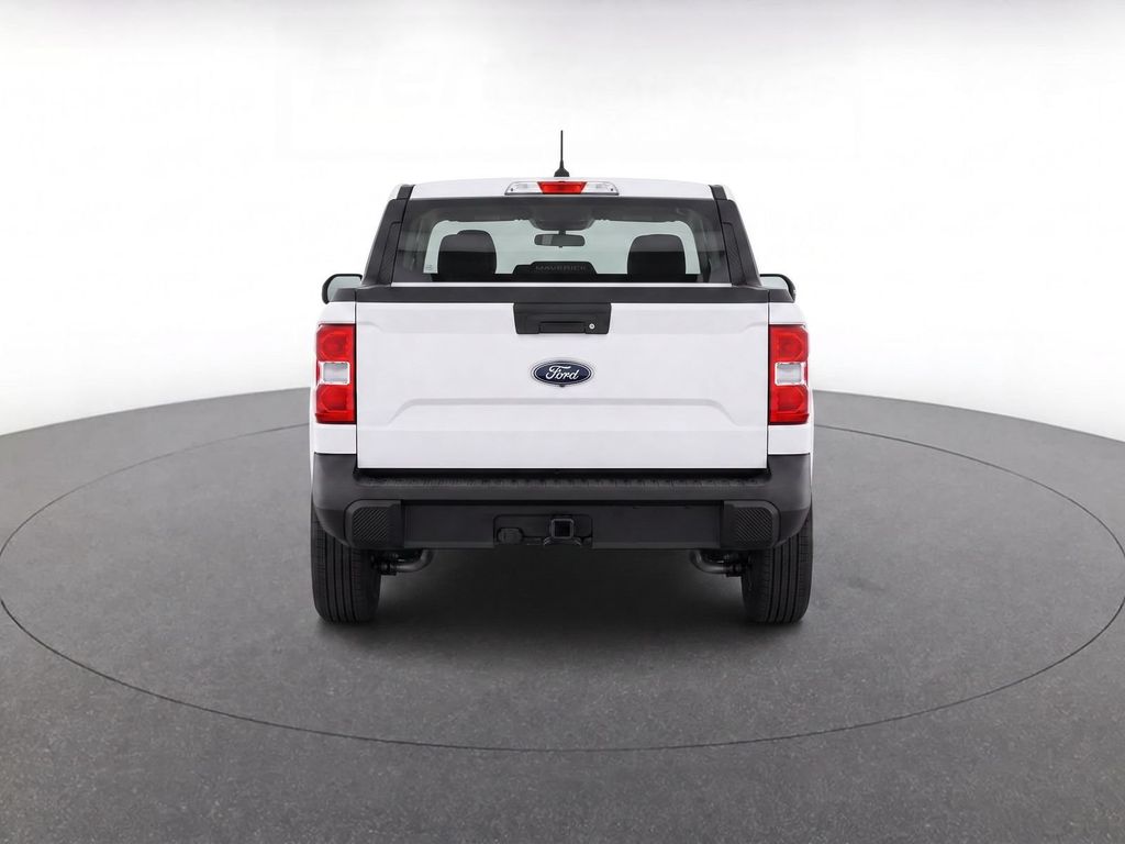 New 2026 Oxford White Ford XLT image 6