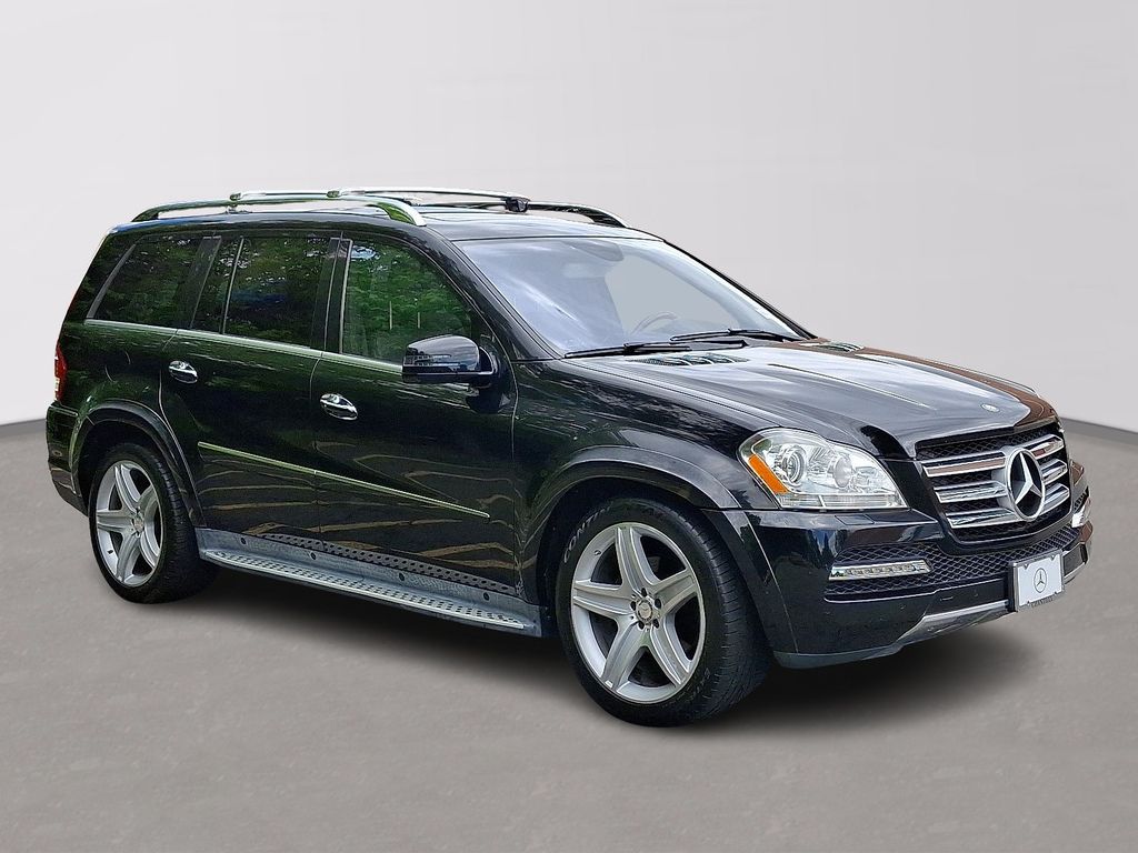 2011 Mercedes-Benz GL-Class GL 550 3