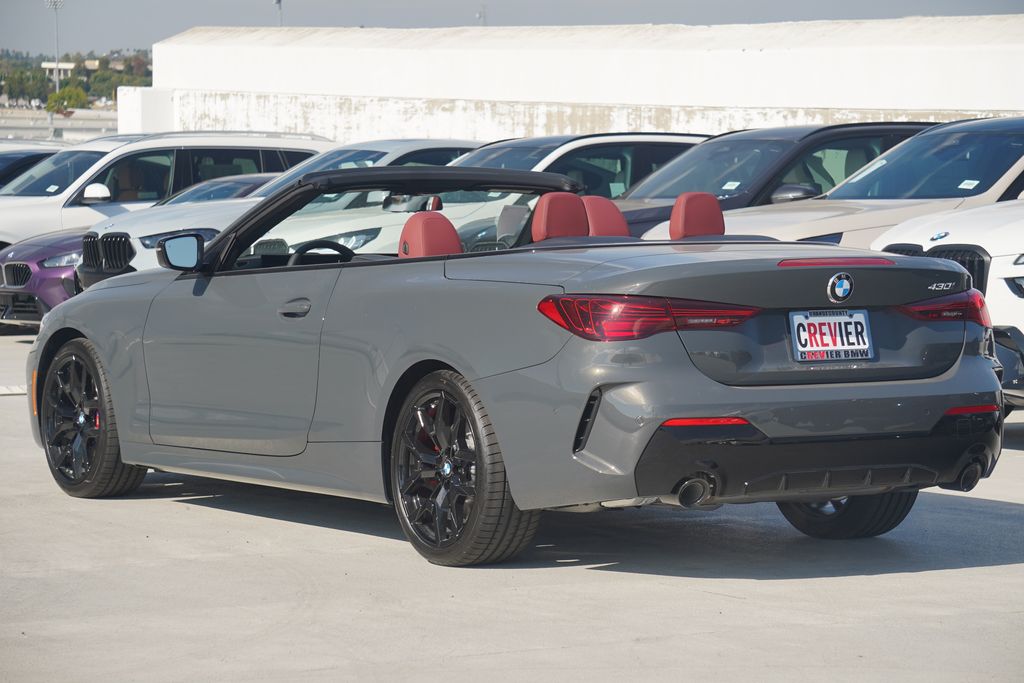 Thumbnail: 2026 BMW 4 Series - 9
