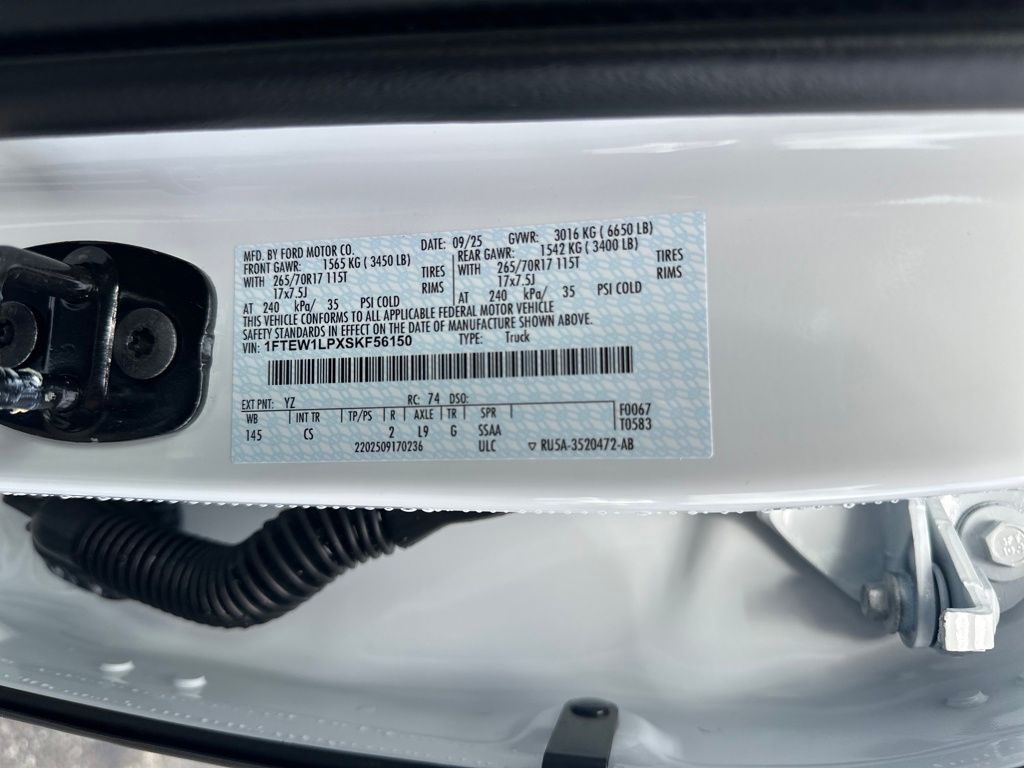 New 2025 Ford F-150 SuperCrew 5.5' Box XL