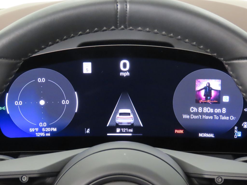 Thumbnail: 2024 Porsche Macan - 17