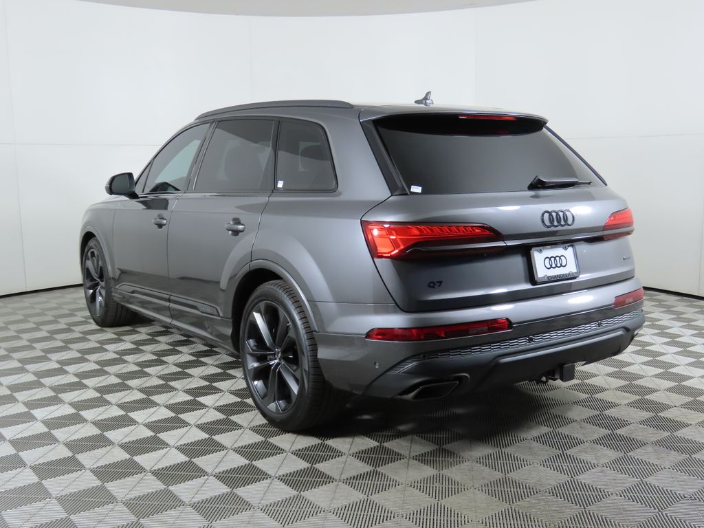 Thumbnail: 2025 Audi Q7 - 8