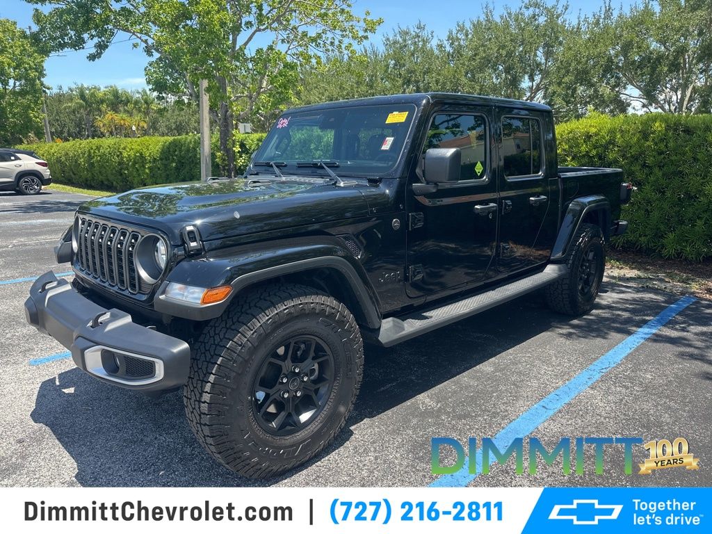 Black Clearcoat 2025 Jeep Gladiator High Tide Crew Cab 4WD Pickup Truck Four-Wheel Drive 8-Speed Automatic