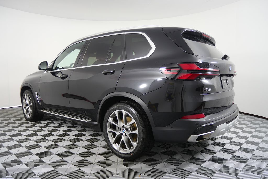 Thumbnail: 2024 BMW X5 - 5