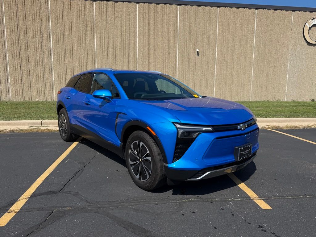 Certified 2025 Chevrolet Blazer EV LT with VIN 3GNKDKRJ9SS117664 for sale in Glendale, WI