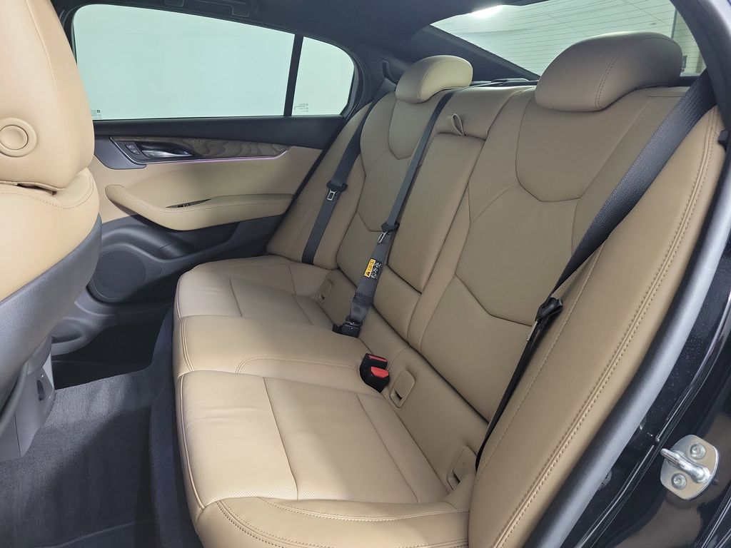 2025 Cadillac CT5 Premium Luxury - 9