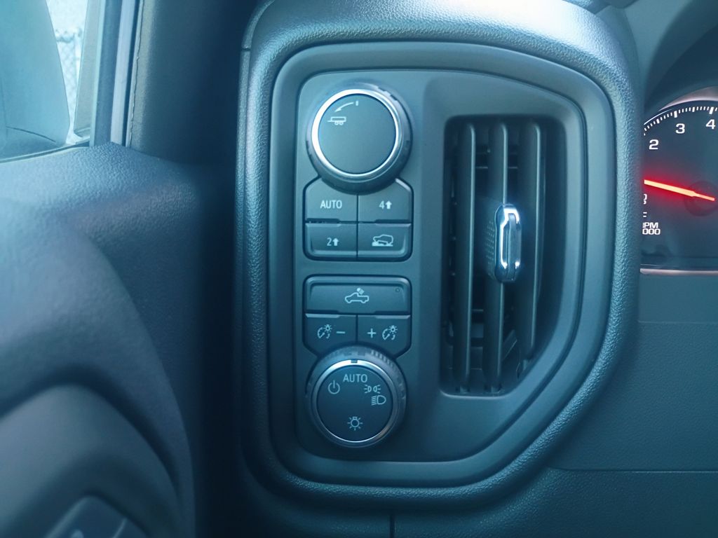 Used Car 2024 Chevrolet Silverado 1500  Custom For Sale Under $40,000 In Austin, Texas