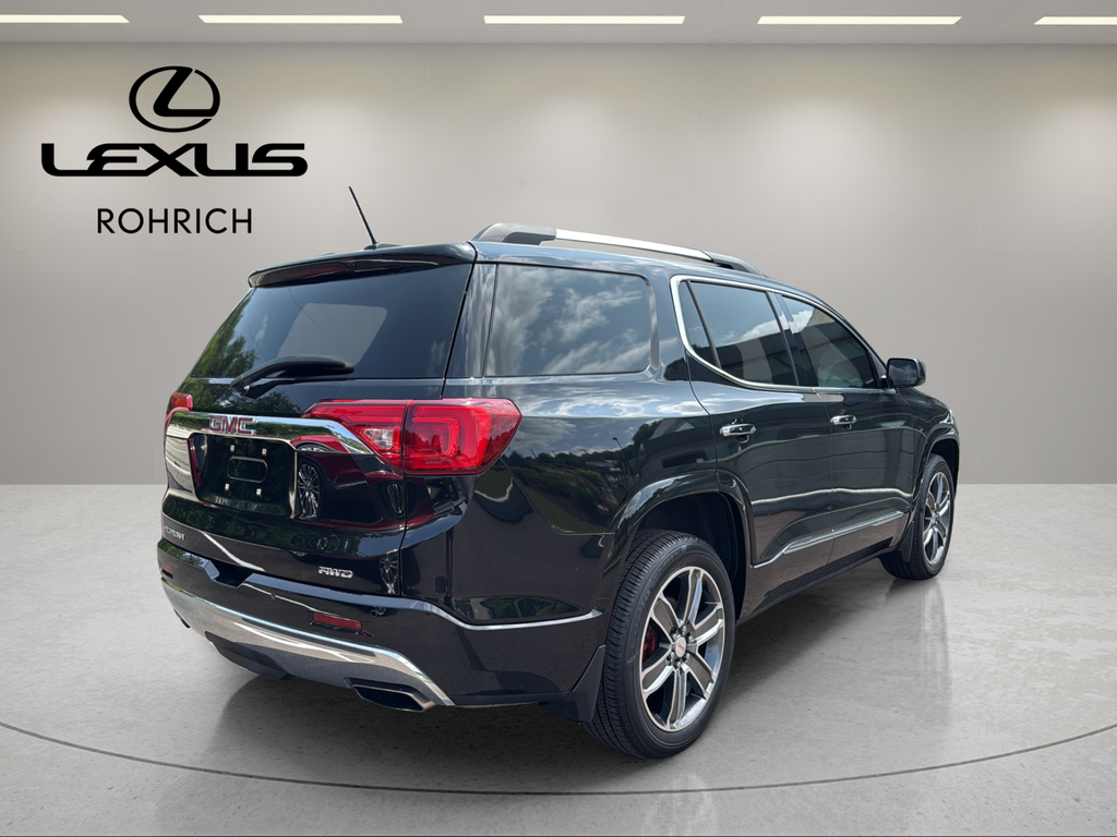2017 GMC Acadia