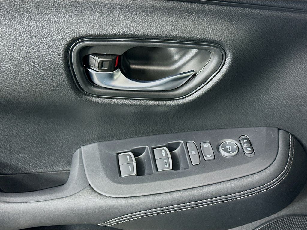 Thumbnail: 2026 Honda HR-V - 18