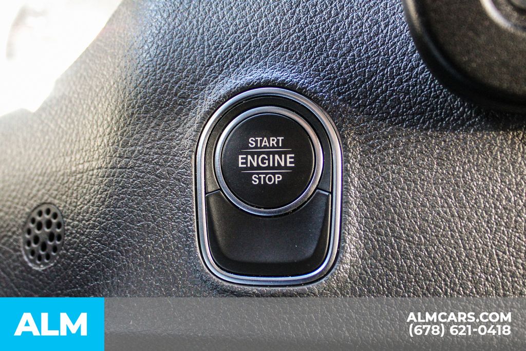 Used 2024 White Mercedes-Benz Passenger 144 WB image 27