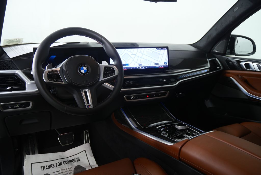 Thumbnail: 2025 BMW X7 - 23