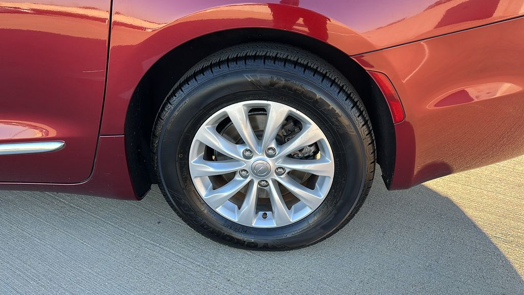 2019 Chrysler Pacifica Touring L Red at AutoSavvy Houston Northwest