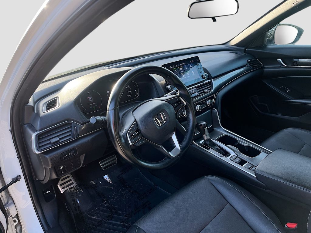 2021 Honda Accord Sport White at Autostrade