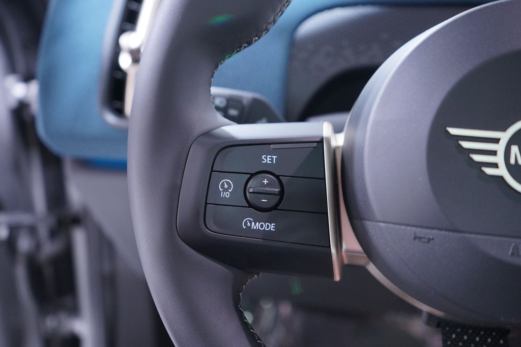 Thumbnail: 2025 MINI Cooper Countryman - 19