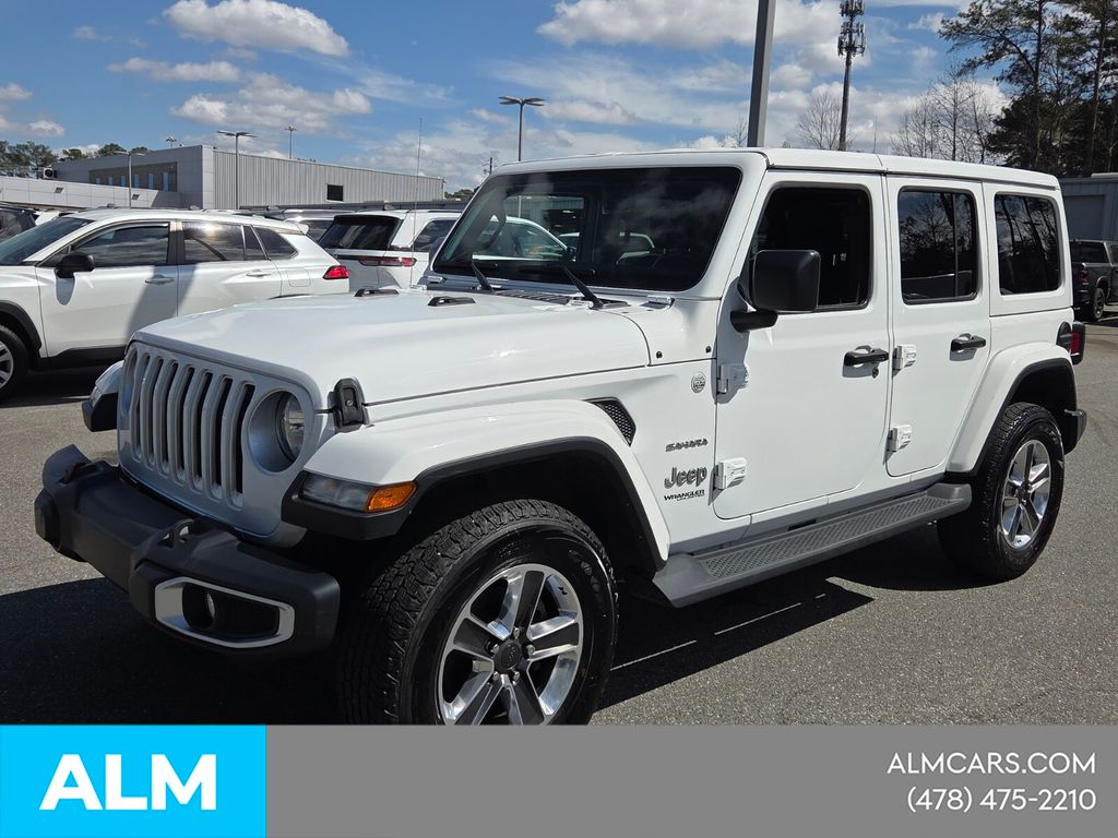 Used 2022 White/off-white Jeep Unlimited Sahara image 4