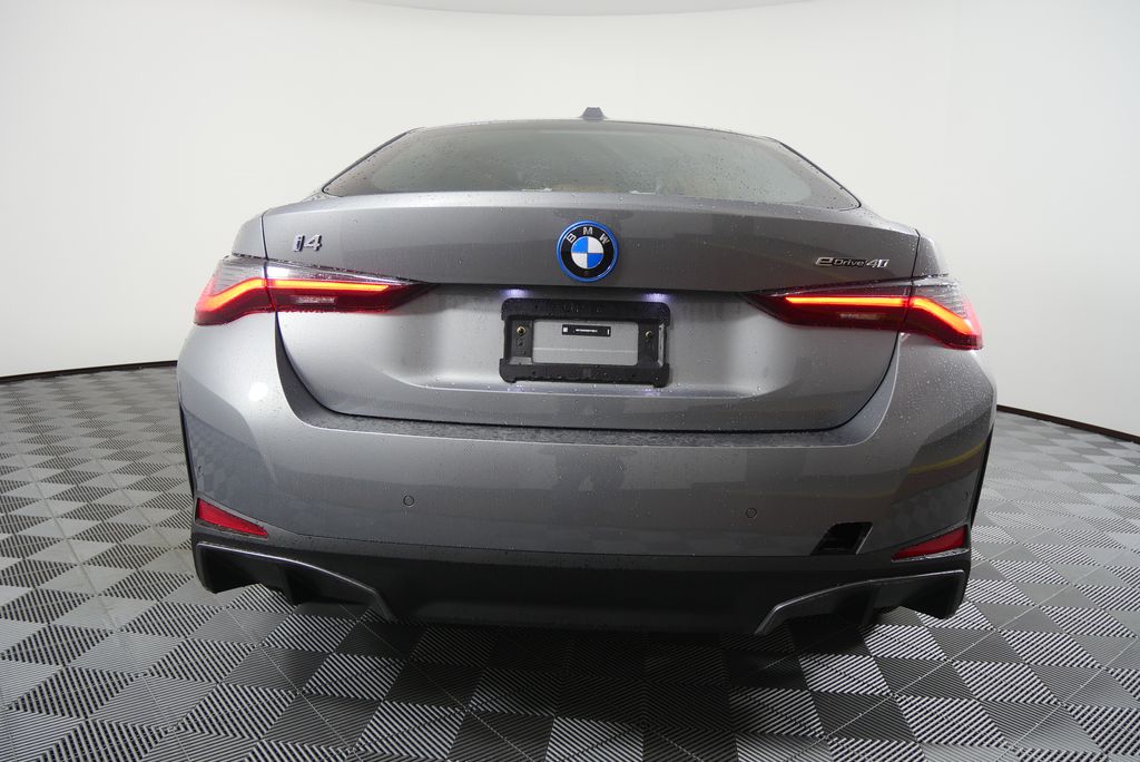 Thumbnail: 2025 BMW i4 - 4