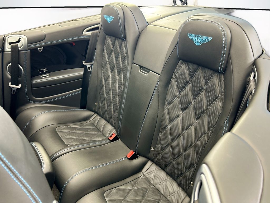 Thumbnail: 2014 Bentley Continental - 27