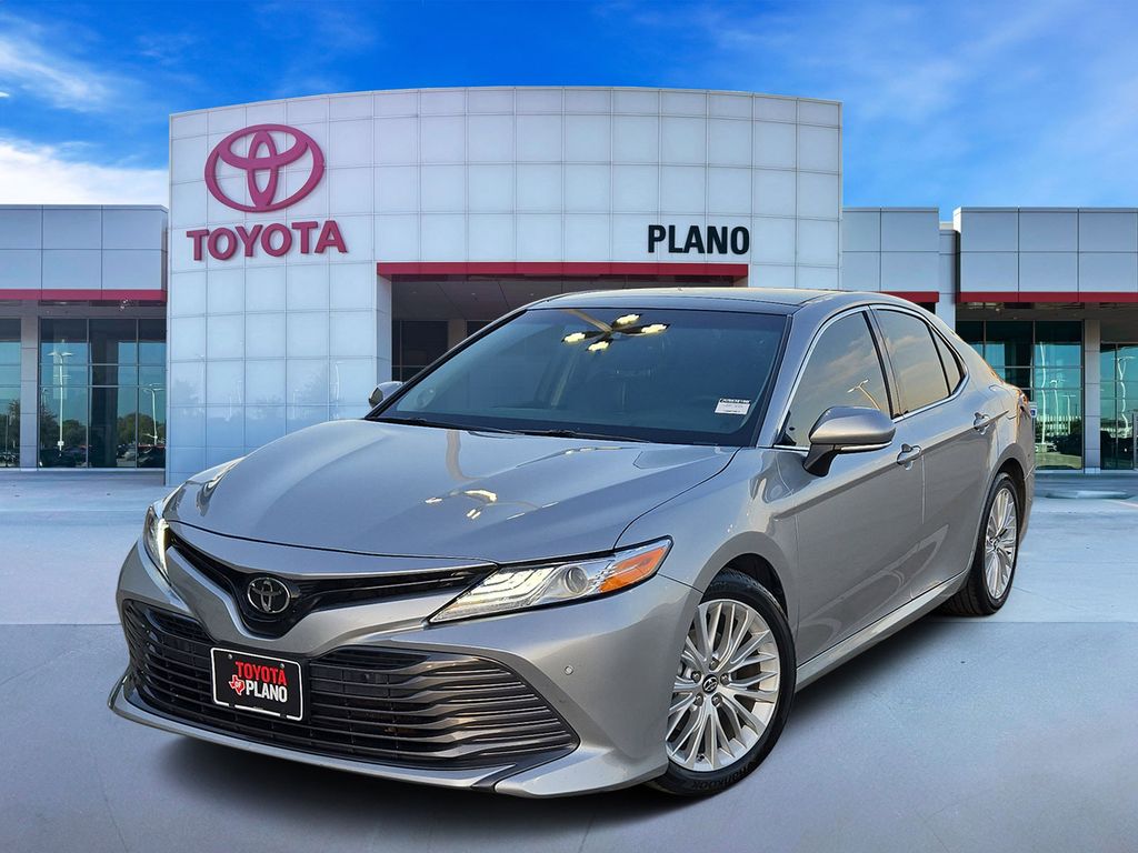 2018 Toyota Camry XLE V6