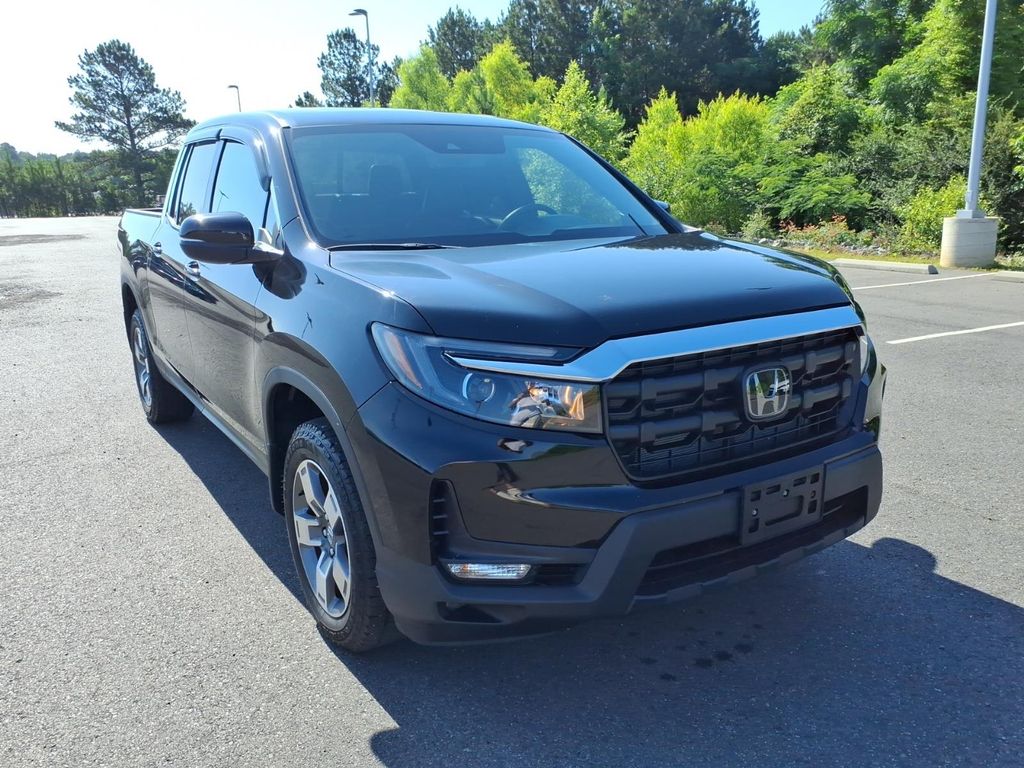 Crystal Black Pearl 2025 Honda Ridgeline RTL AWD Pickup Truck All-Wheel Drive 9-Speed Automatic