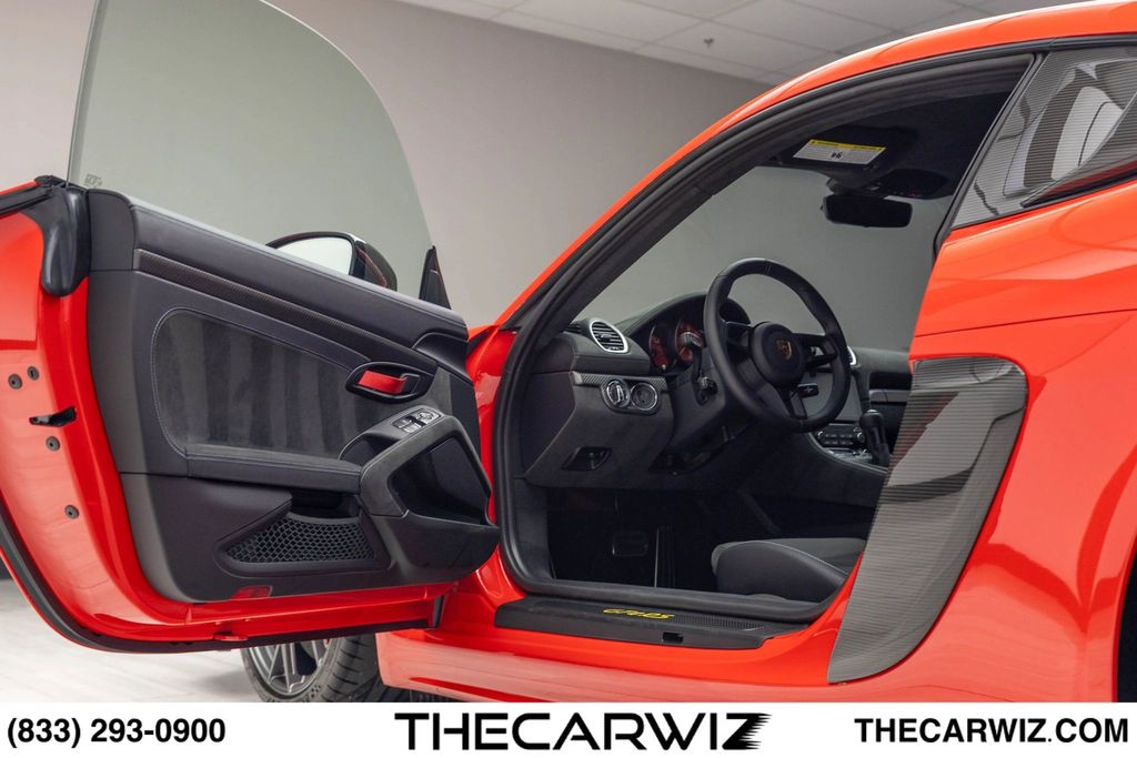 2023 Porsche 718 Cayman