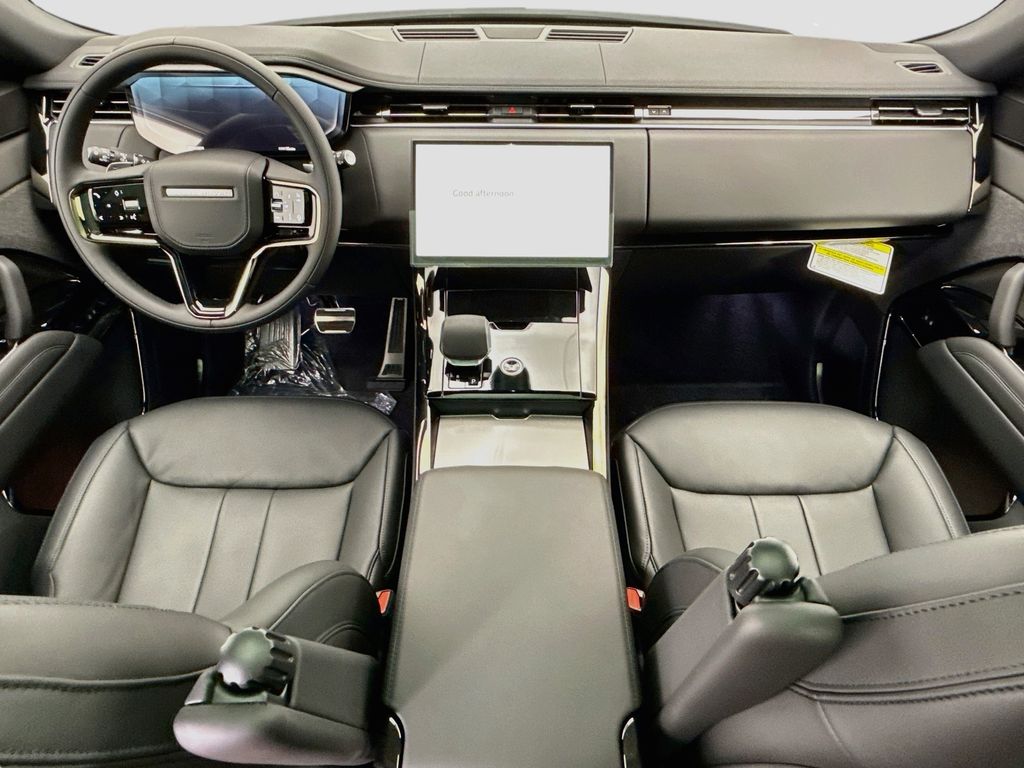 New 2026 White Land Rover Dynamic SE image 13