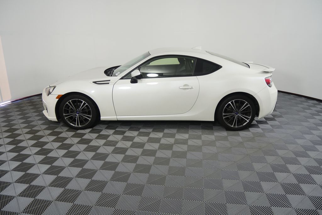 Thumbnail: 2016 Subaru BRZ - 6