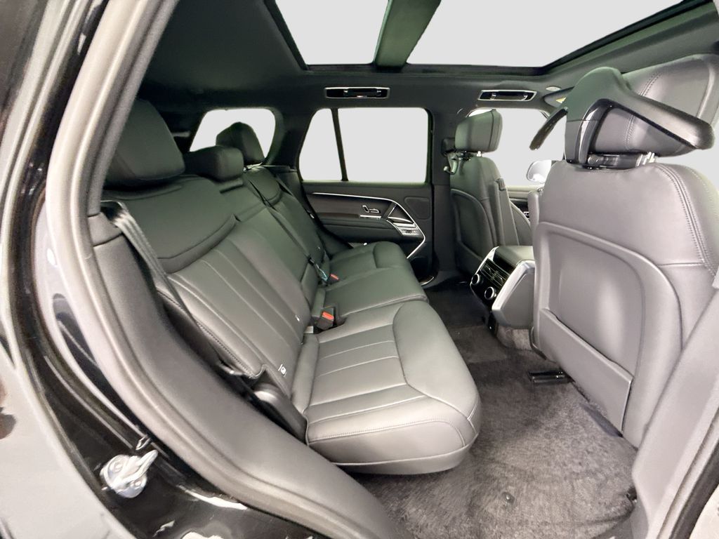 Thumbnail: 2026 Land Rover Range Rover - 21