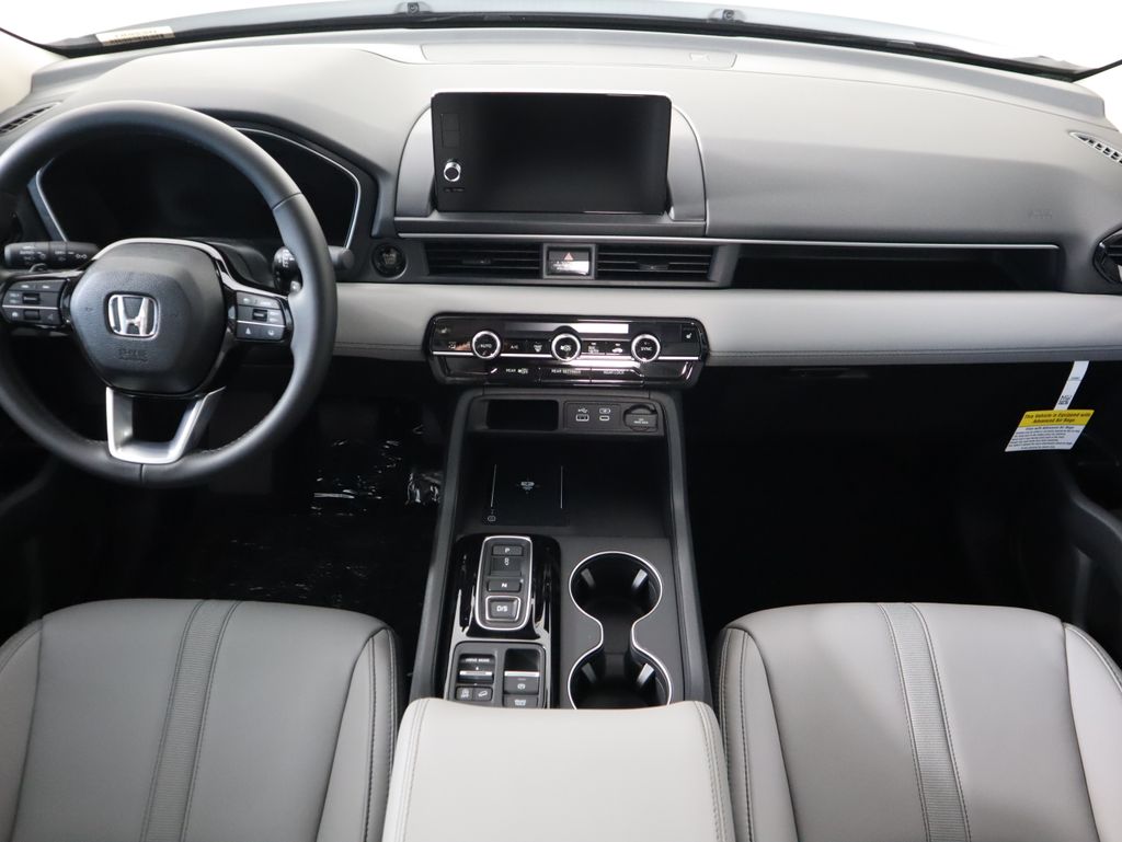 Thumbnail: 2025 Honda Pilot - 13