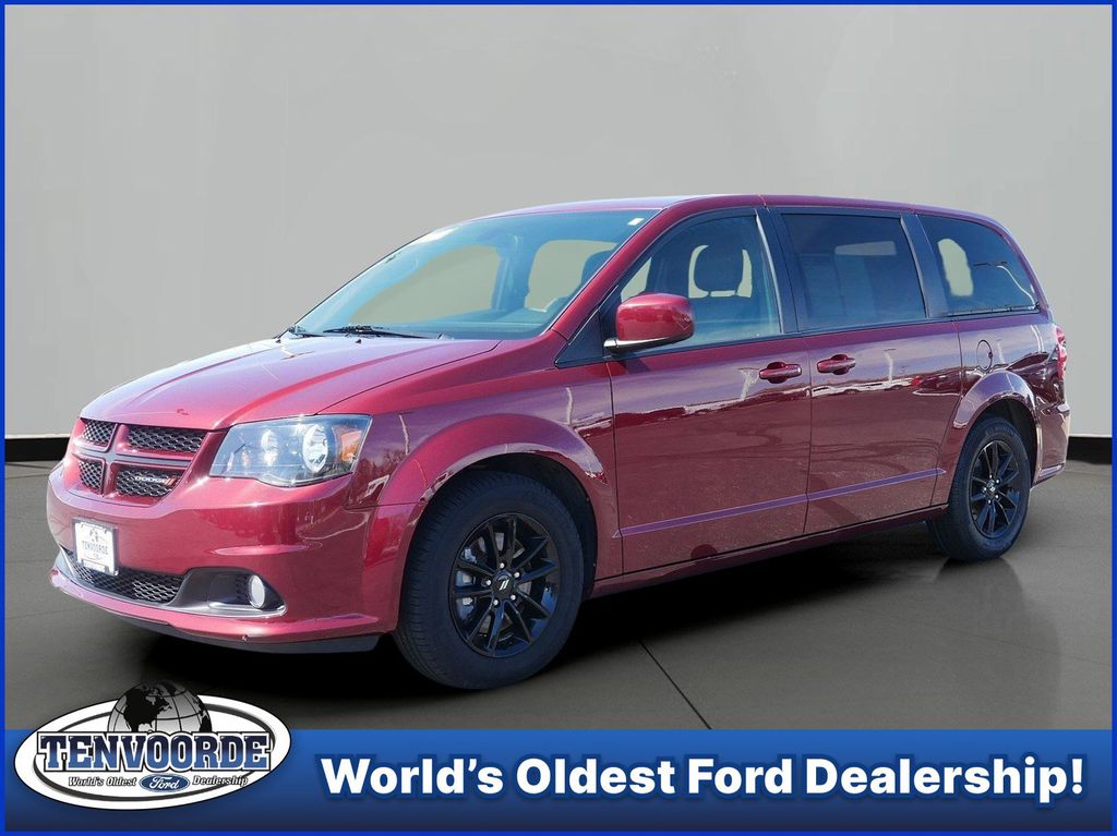 Octane Red Pearlcoat 2019 Dodge Grand Caravan GT FWD Minivan Front-Wheel Drive 6-Speed Automatic