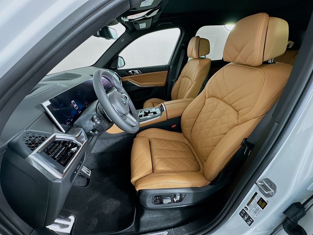 Thumbnail: 2026 BMW X5 - 16